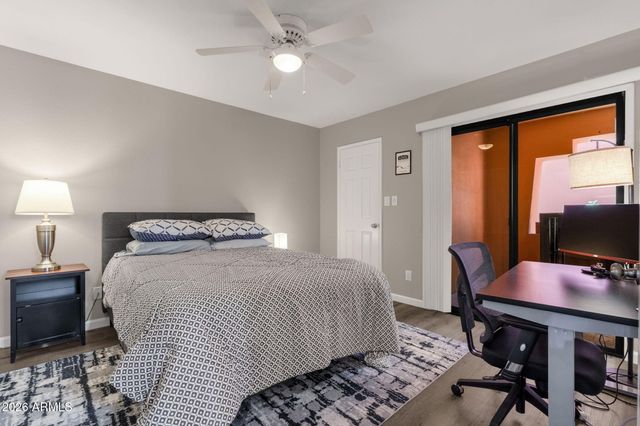 12222 N PARADISE VILLAGE Parkway S 233, Phoenix, AZ 85032