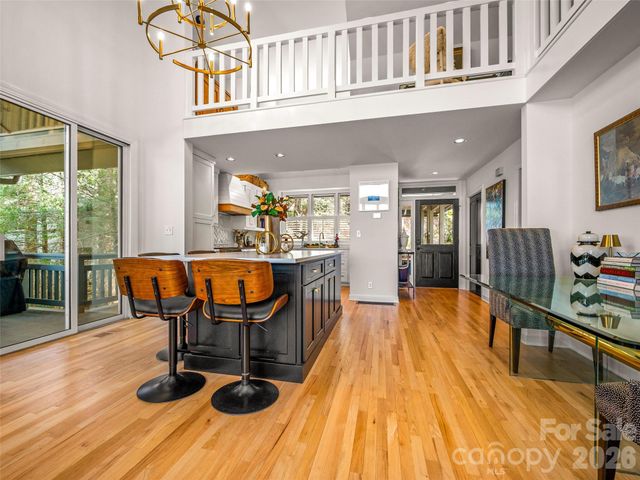 22 Wild Ivy Run, Hendersonville, NC 28739