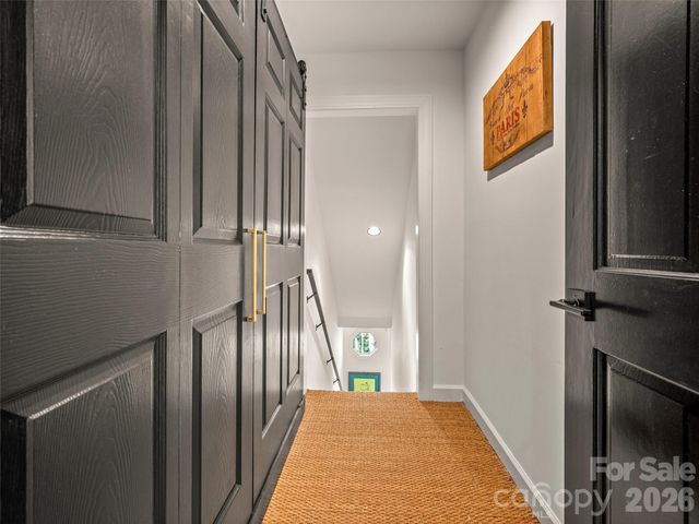 22 Wild Ivy Run, Hendersonville, NC 28739