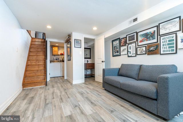 1640 S CHADWICK ST, Philadelphia, PA 19145