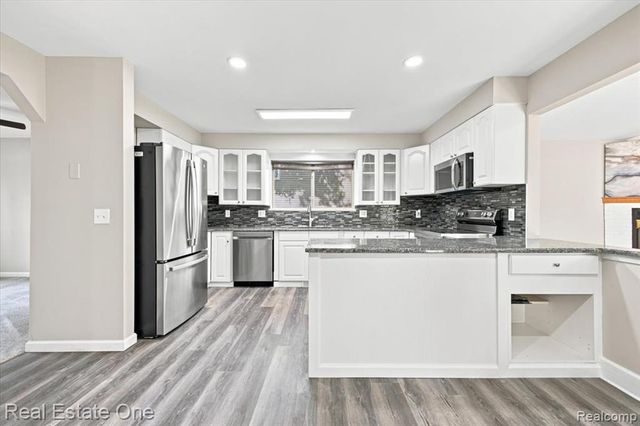 2931 Wisconsin Road, Troy, MI 48083