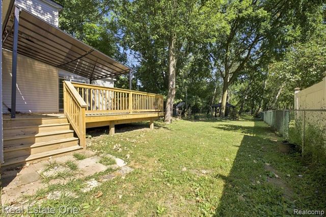 2931 Wisconsin Road, Troy, MI 48083
