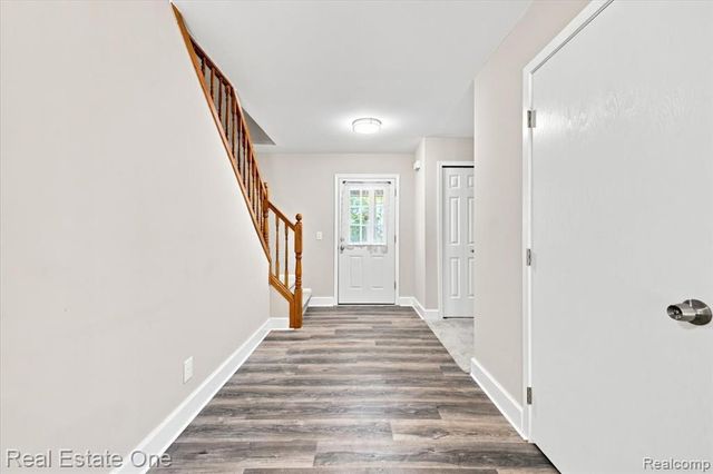 2931 Wisconsin Road, Troy, MI 48083