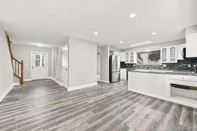 2931 Wisconsin Road, Troy, MI 48083