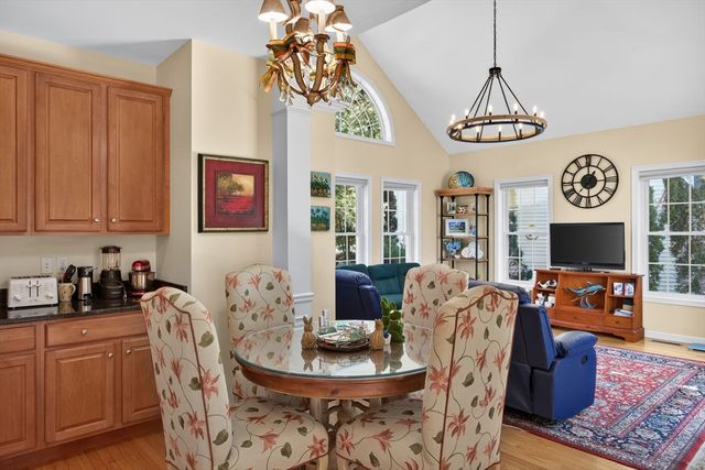 22 Picket Fence, Plymouth, MA 02360