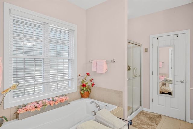 22 Picket Fence, Plymouth, MA 02360