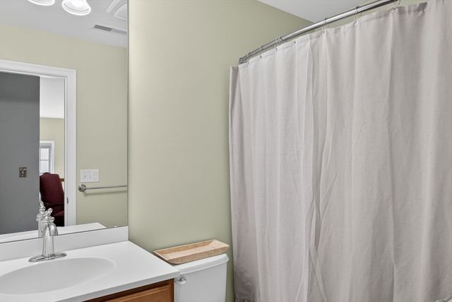 22 Picket Fence, Plymouth, MA 02360