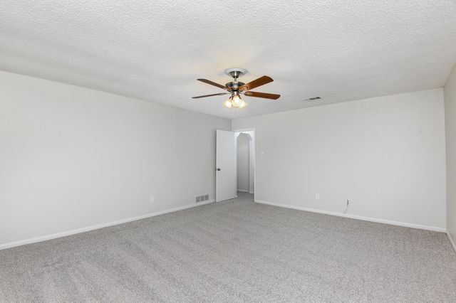 106 Willow Lane, Burleson, TX 76028