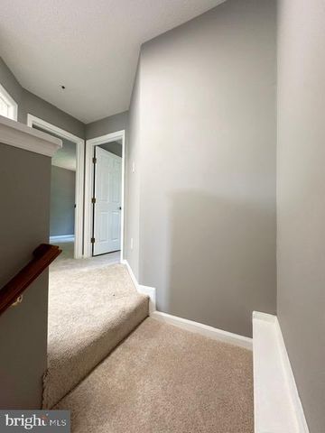 20527 LOWFIELD DR, Germantown, MD 20874
