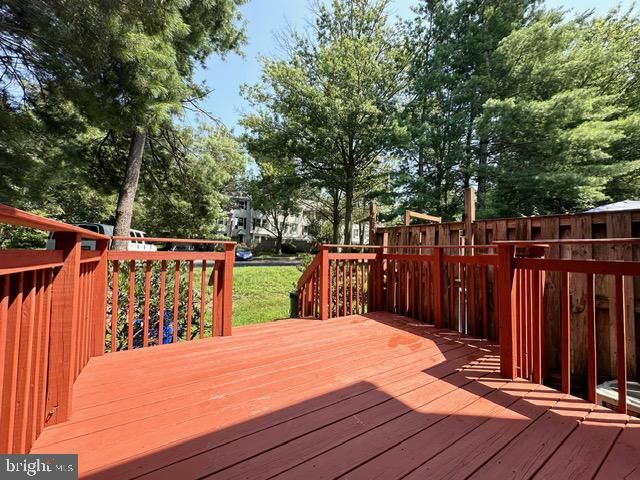20527 LOWFIELD DR, Germantown, MD 20874