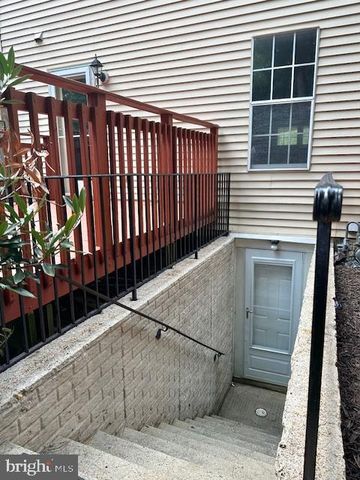 20527 LOWFIELD DR, Germantown, MD 20874