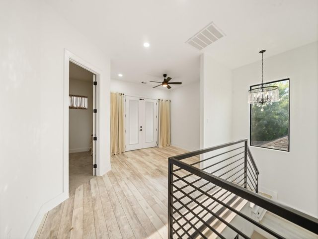 2416 Sumpter Street A, Houston, TX 77026