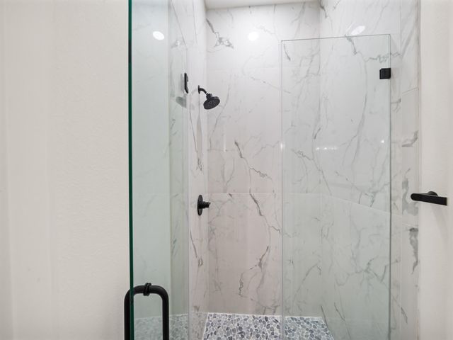 2416 Sumpter Street A, Houston, TX 77026