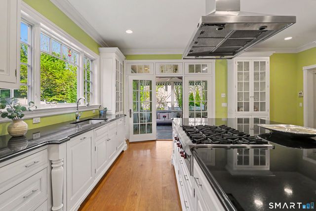 7 Pond Edge Road, Westport, CT 06880