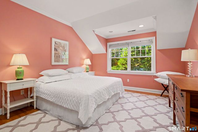7 Pond Edge Road, Westport, CT 06880
