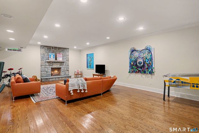 7 Pond Edge Road, Westport, CT 06880