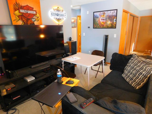 5676 Brandlwood Court 53, White Bear Lake, MN 55110