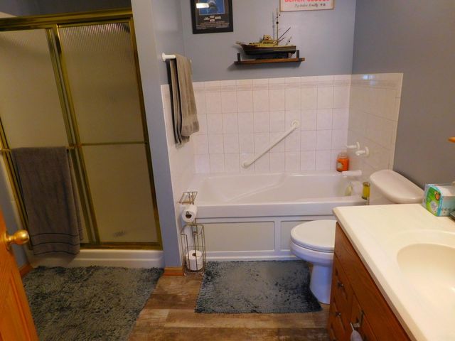 5676 Brandlwood Court 53, White Bear Lake, MN 55110