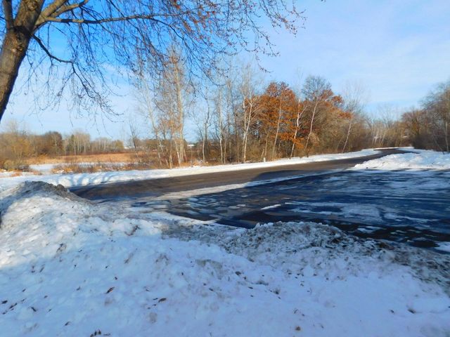 5676 Brandlwood Court 53, White Bear Lake, MN 55110