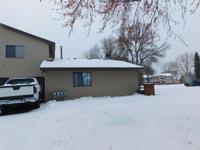 5676 Brandlwood Court 53, White Bear Lake, MN 55110