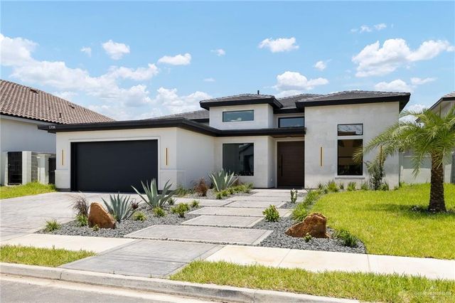 1704 S Middleton Street, Edinburg, TX 78539