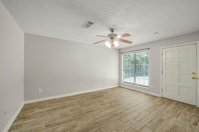 5147 Beechnut Street, Houston, TX 77096