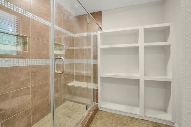 5147 Beechnut Street, Houston, TX 77096