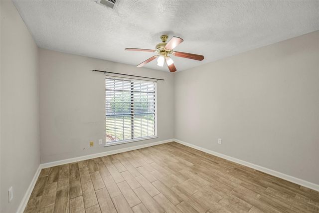 5147 Beechnut Street, Houston, TX 77096