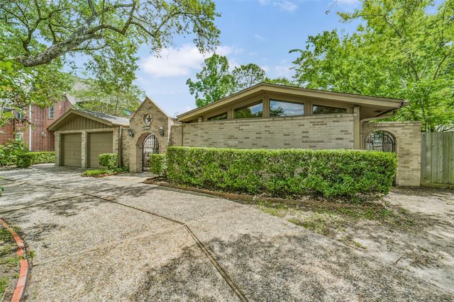 5147 Beechnut Street, Houston, TX 77096