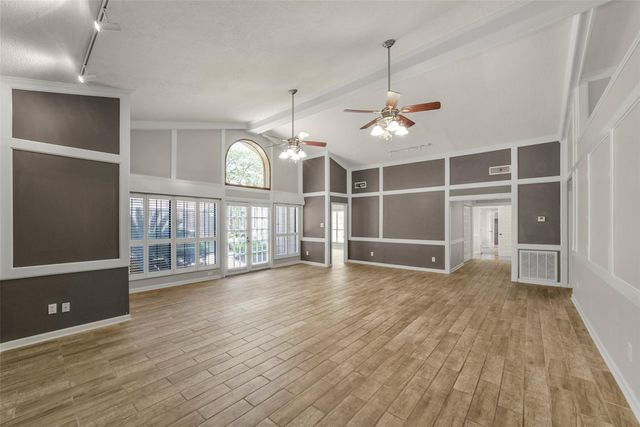 5147 Beechnut Street, Houston, TX 77096