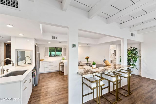 5251 E Mission Hill Dr Unit 18, Tucson, AZ 85718