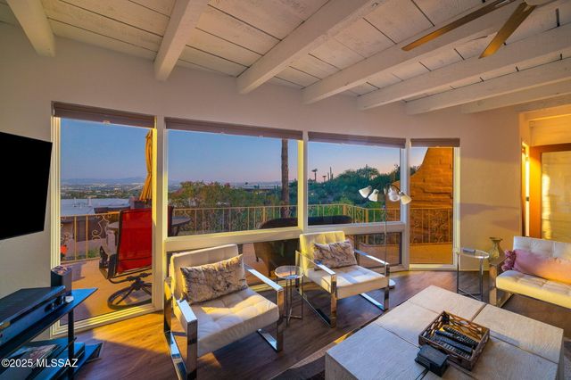 5251 E Mission Hill Dr Unit 18, Tucson, AZ 85718