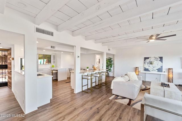 5251 E Mission Hill Dr Unit 18, Tucson, AZ 85718