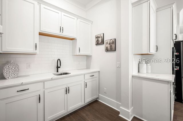 2114 Laurel Oak Ave, Hardeeville, SC 29927