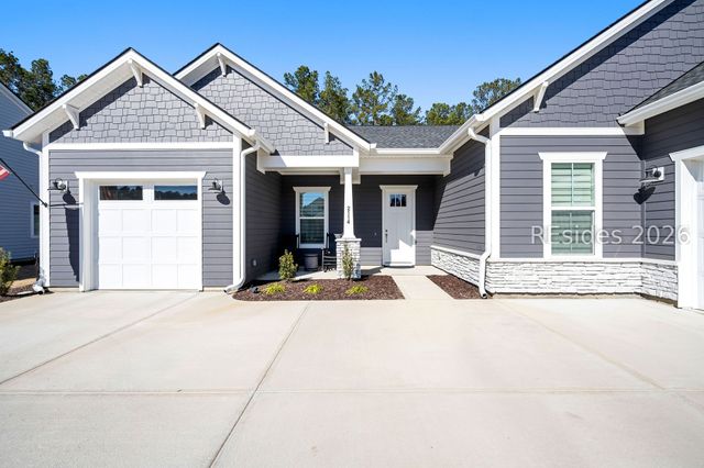 2114 Laurel Oak Ave, Hardeeville, SC 29927