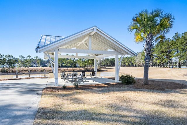 2114 Laurel Oak Ave, Hardeeville, SC 29927