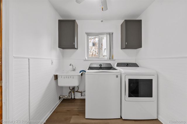 38106 Rockhill Street, Clinton Charter Township, MI 48036