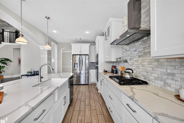 2400 Sunset Vista CIR 39, Spicewood, TX 78669