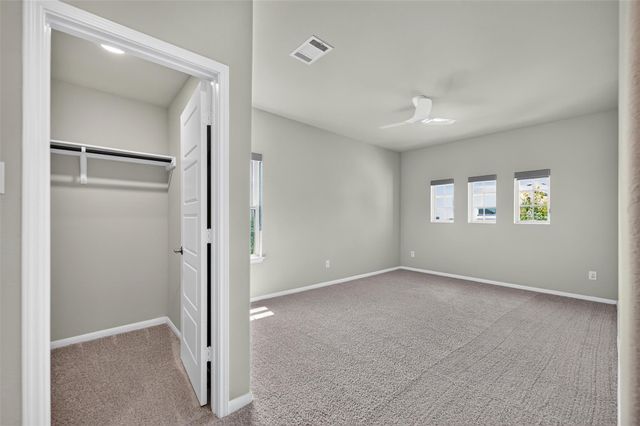 2400 Sunset Vista CIR 39, Spicewood, TX 78669