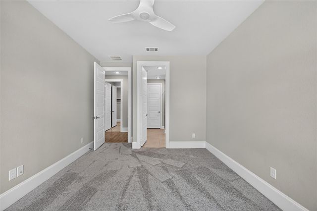 2400 Sunset Vista CIR 39, Spicewood, TX 78669
