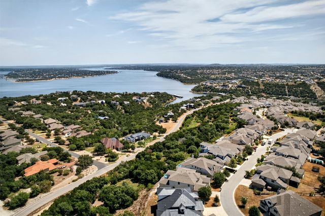 2400 Sunset Vista CIR 39, Spicewood, TX 78669
