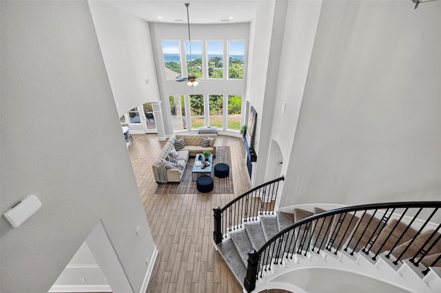 2400 Sunset Vista CIR 39, Spicewood, TX 78669