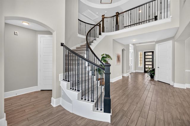 2400 Sunset Vista CIR 39, Spicewood, TX 78669