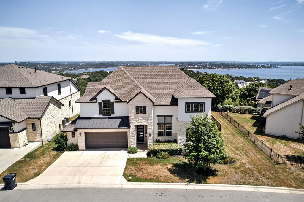 2400 Sunset Vista CIR 39, Spicewood, TX 78669