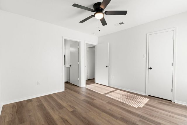 3 Spur Cove, Little Rock, AR 72211