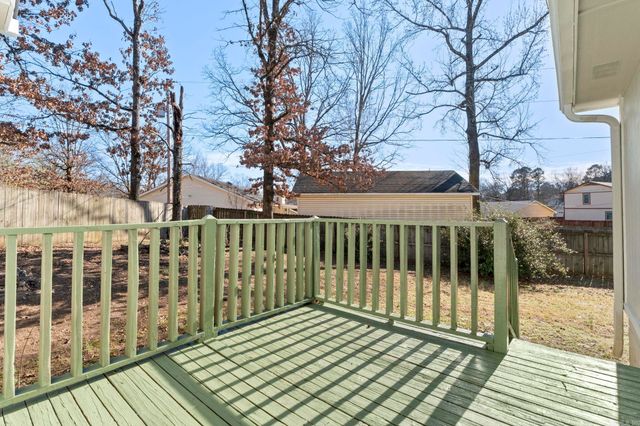 3 Spur Cove, Little Rock, AR 72211