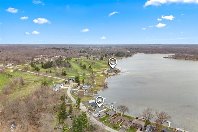 2038 Ash Te Wette Beach Drive, Hillsdale, MI 49242