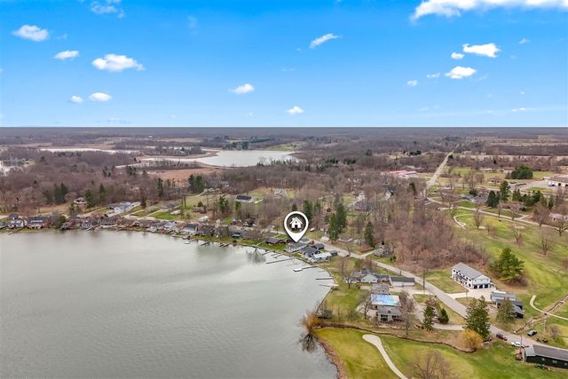 2038 Ash Te Wette Beach Drive, Hillsdale, MI 49242