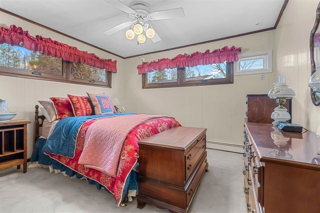 2038 Ash Te Wette Beach Drive, Hillsdale, MI 49242