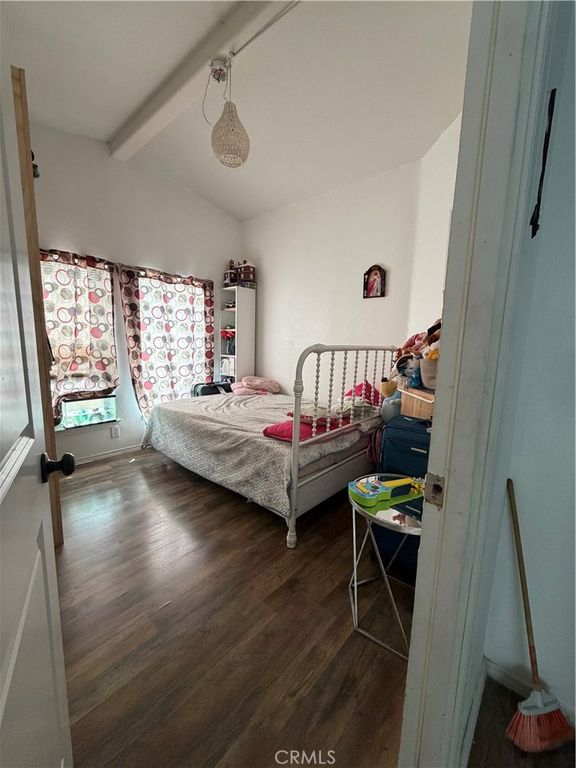 Image 13 of property listing at 20401 Soledad Canyon Road 406, Canyon Country, CA 91351